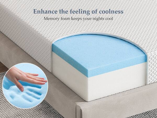 Enhance the feeling of coolness  
Memory foam keeps your nights cool