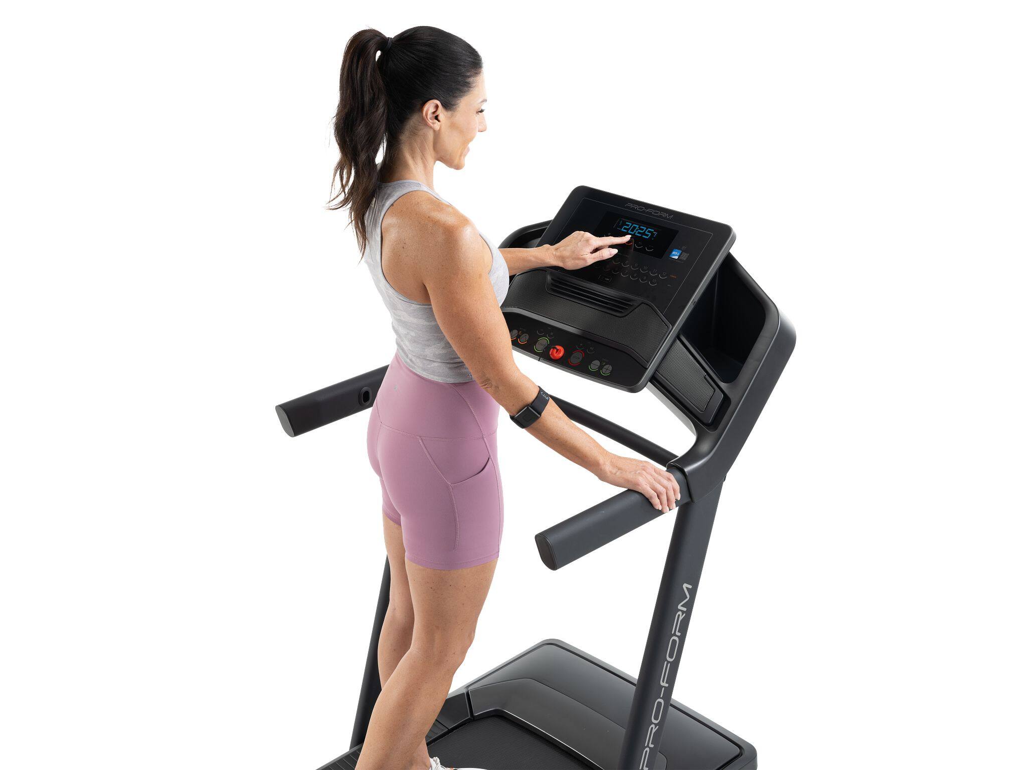 CeE FOM 2025 - PRO-FORM