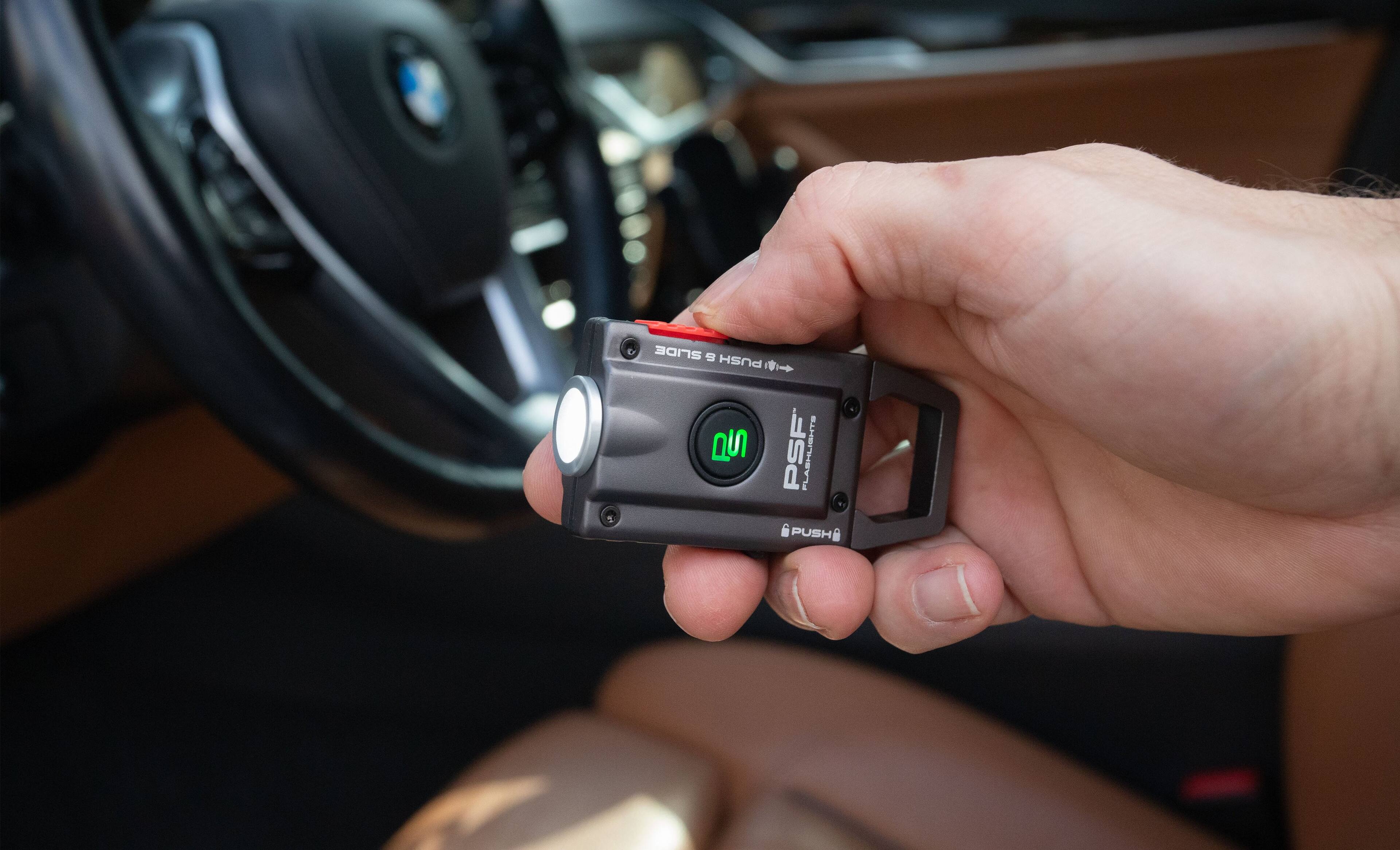 PUSH  
PSLASHLIGHT  
PUSH  
PUSH