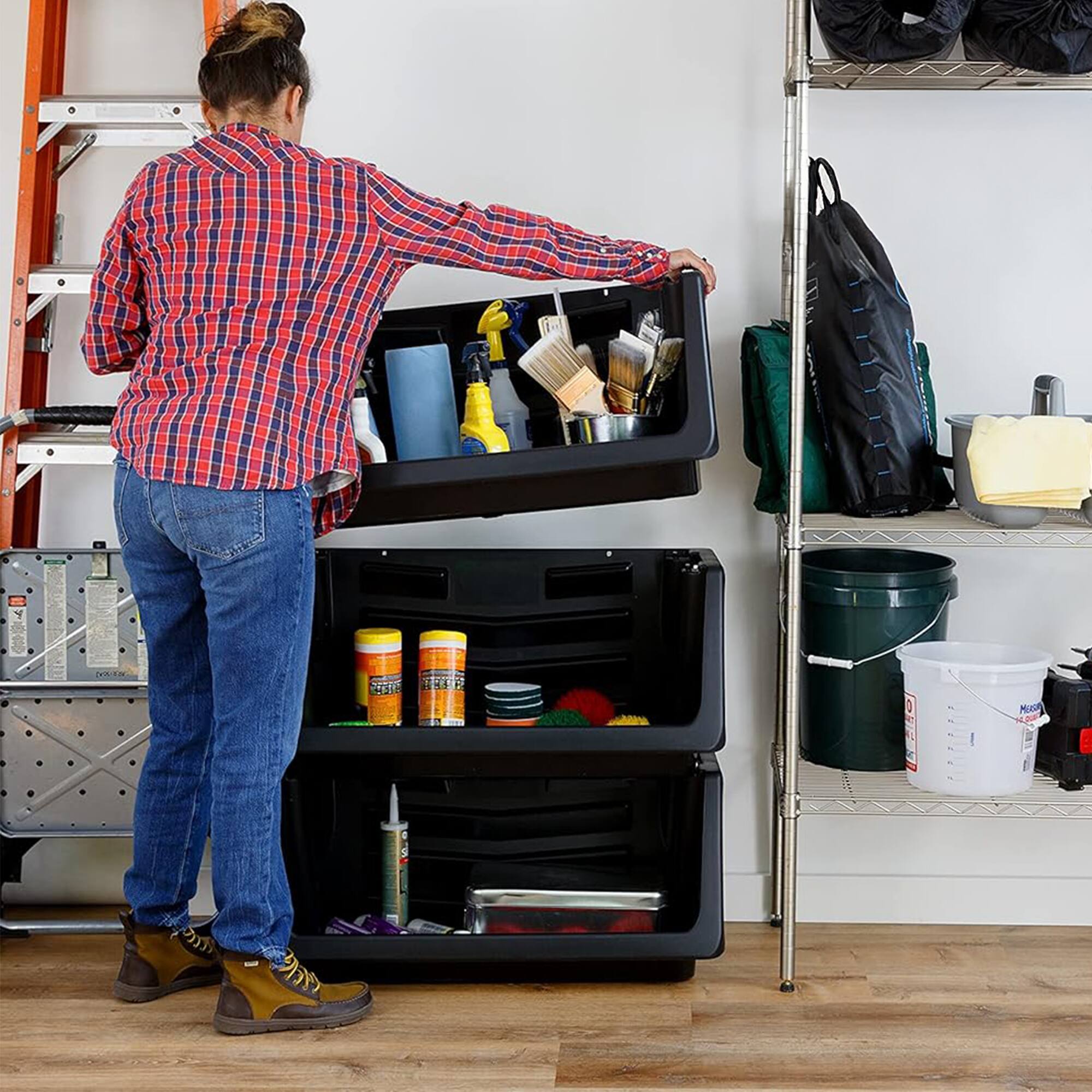 The text in the image reads:

"CLEANING KIT"