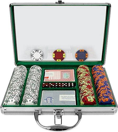 Front Standard. Trademark - Tricolor Suit 200-Piece 11.5-Gram Poker Chip Set.