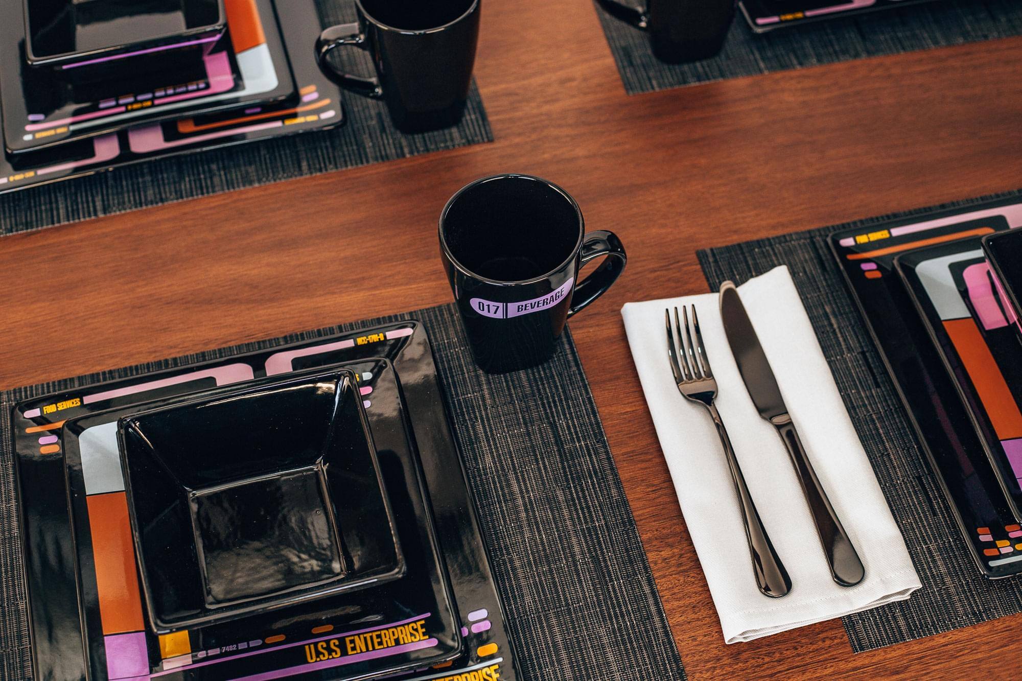 -13 017 BEVERAGE FR SERVCES 3452 U.S.S ENTERPRISE CAnDICE