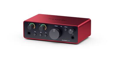 Focusrite Scarlett Solo 4th Generation Audio Interface Red AMS Focusrite Scarlett Solo 4th Generation Audio Interface Red AMS