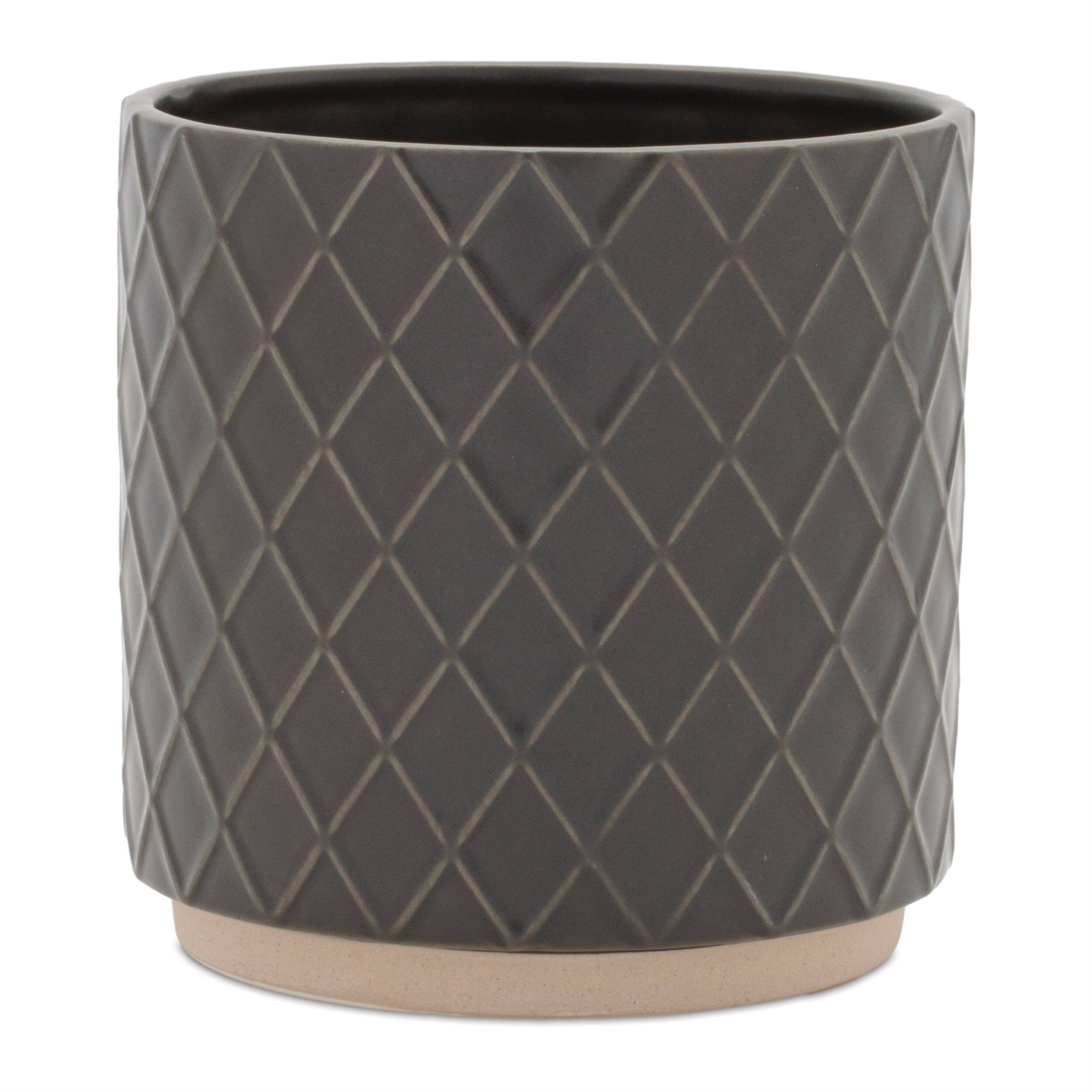 Angle. BreeBe - Ceramic Diamond Pattern Planter (Set of 2) - Gray.