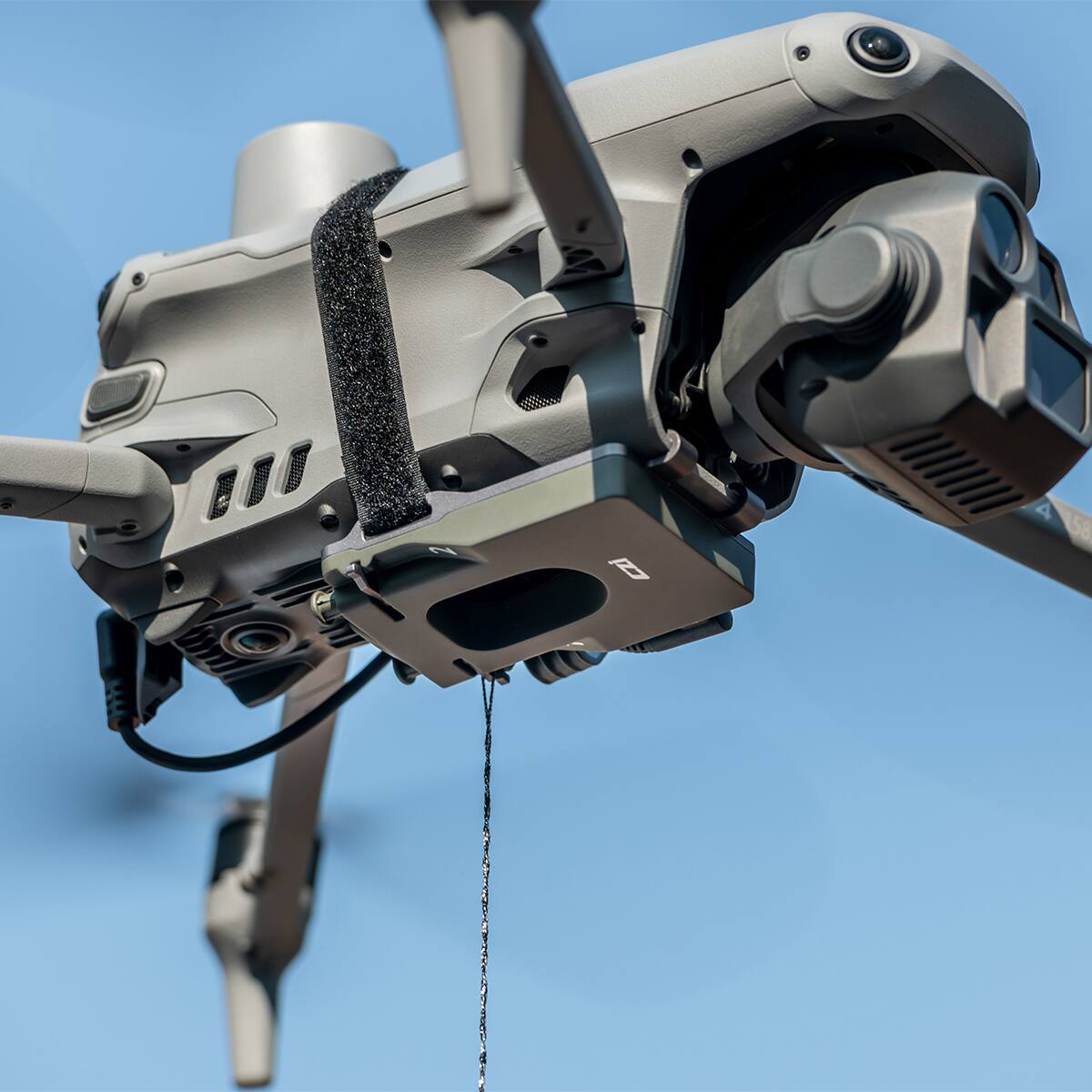 Alt View 4. CZI - CZI TH2 Throwing Hook for DJI Matrice 4 Drone.