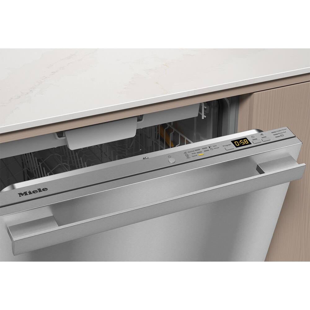 The text on the image reads "Miele."