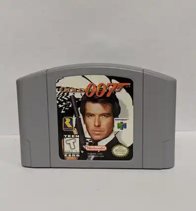 GOLDEN EYE 007 TEEN T Nintendo AGE 13+ NUS-com (USA) SRB MUGINGLE-UBA NINTENDO NN - T (Teen 13+)