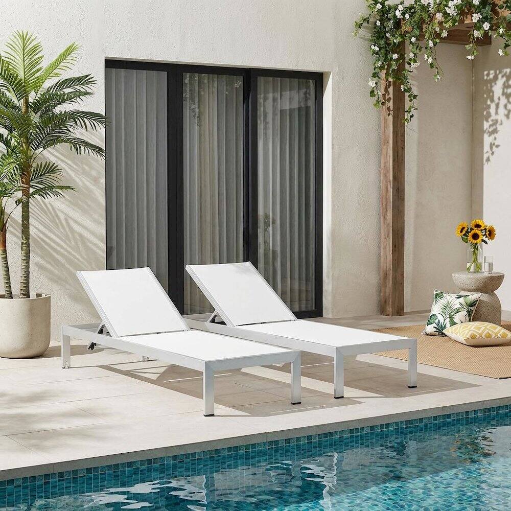 Angle. Outdoor Escape - Set Of 2 Outdoor Aluminum Lounge Chairs With Cushioned Seats - White.
