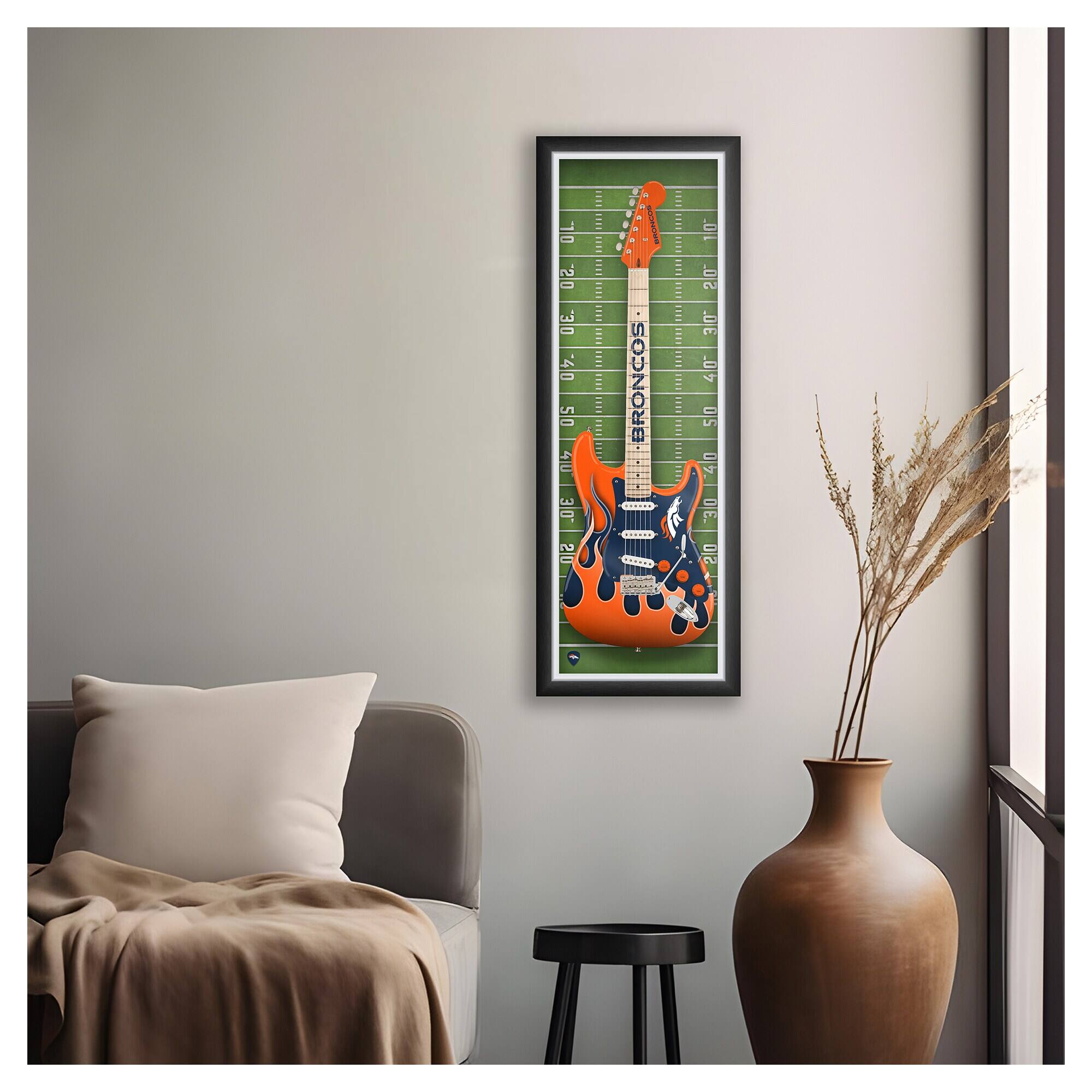 Sure, here is the corrected and grouped text from the image:

- OL
- 02
- 30 40 50 40 30
- 20
- E
- HIDE
- TE
- BRONCOS
- 1
- 8
- IE
- tt
- E
- H
- E
- 81
- 10
- ST
- UE
- 4.0
- 50 40 30
- SU

The text appears to be part of a design or pattern, possibly related to a sports theme, given the mention of "BRONCOS."