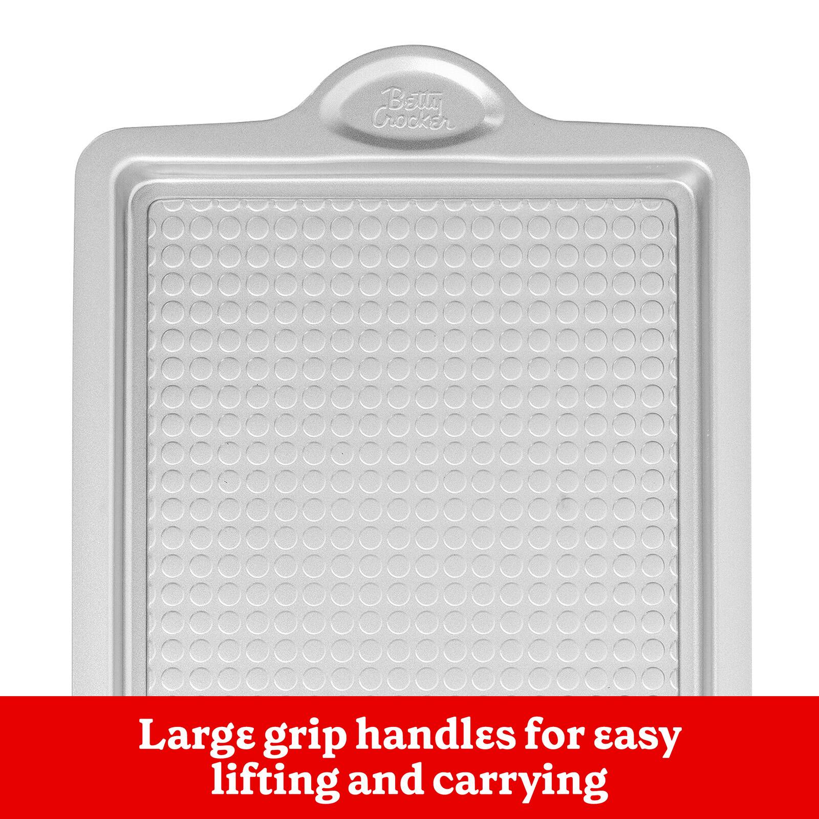 Betty Crocker  
Large grip handles for easy lifting and carrying