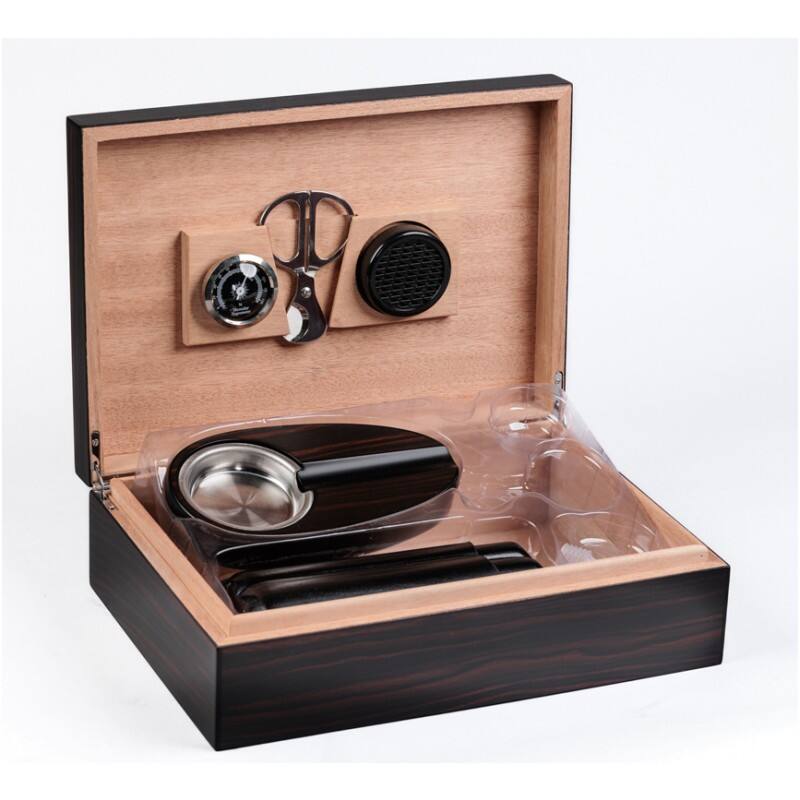 Alt View 1. Prestige - Davenport Humidor Gift Set - Rich Ebony Wood Finish.