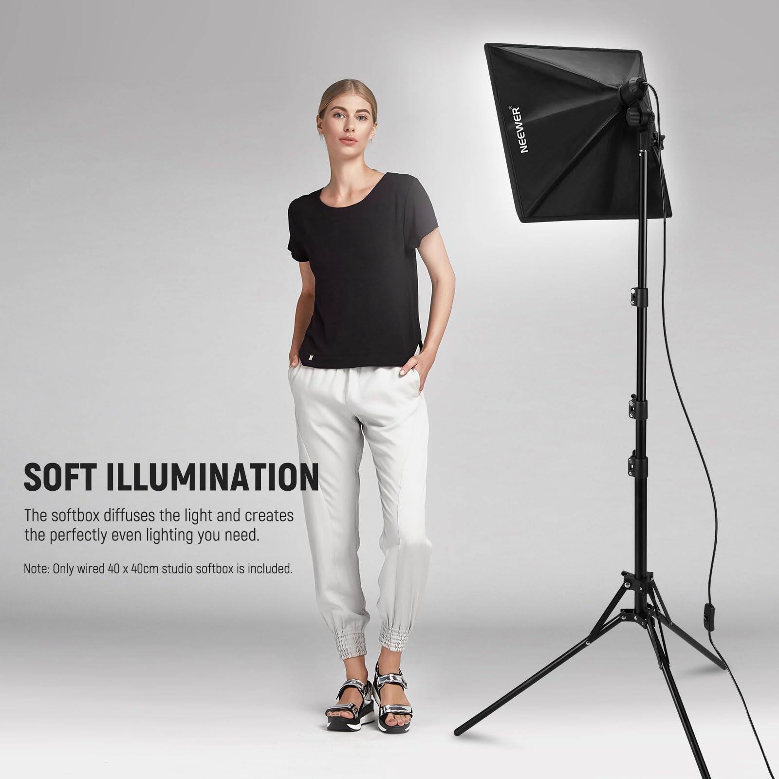 NEEWER SOFT ILLUMINATION

The softbox diffuses the light and creates the perfectly even lighting you need.

Note: Only wired 40 x 40cm studio softbox is included.