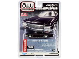 Autoworld - 1970 Chevrolet Impala Sport Coupe "Custom Lowriders" Limited Edition to 4800 pieces Worldwide 1/64 - Black