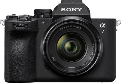 Sony Alpha 7 V Full frame Interchangeable Lens Camera Kit with Sony Alpha 7 V Full frame Interchangeable Lens Camera Kit with