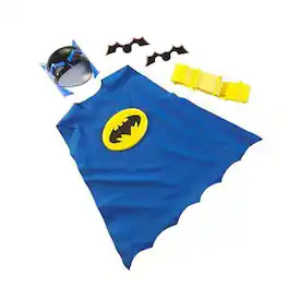 Mattel - Batman Caped Crusader Dress Up Costume Kit - Includes Mask, Cape, Utility Belt and 2 Batarangs - Multi