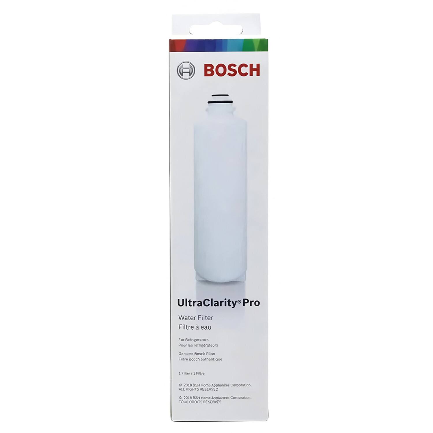 BOSCH UltraClarity® Pro Water Filter
Filtre à eau
For Refrigerators
Pour les réfrigérateurs
Genuine Bosch Filter
Filtre Bosch authentique
1 Filter / 1 Filtre
© 2018 BSH Home Appliances Corporation.
ALL RIGHTS RESERVED
C 2018 BSH Home Appliances Corporation.
TOUS DROITS RÉSERVÉS