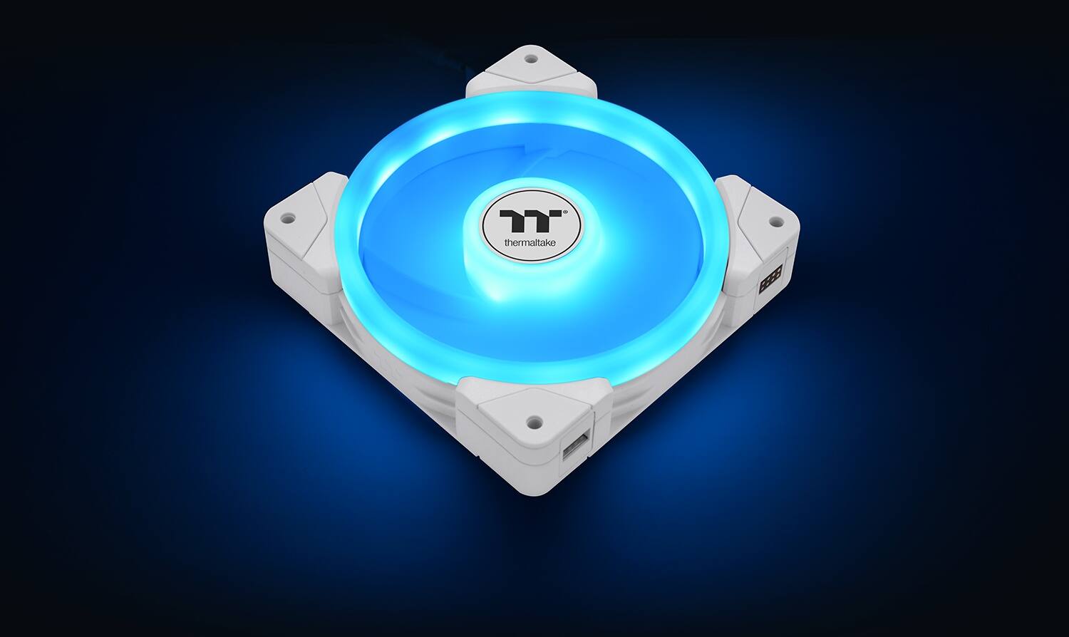 Alt View 6. Thermaltake - SWAFAN EX12 ARGB Sync 120mm Computer Case Cooling Fan TT Premium Edition (3-Pack) - Snow.