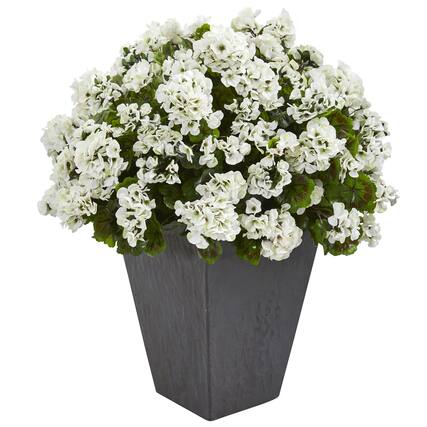 Front. BreeBe - 33'' Geranium Plant in Plater UV Resistant (Indoor/Outdoor) - White.