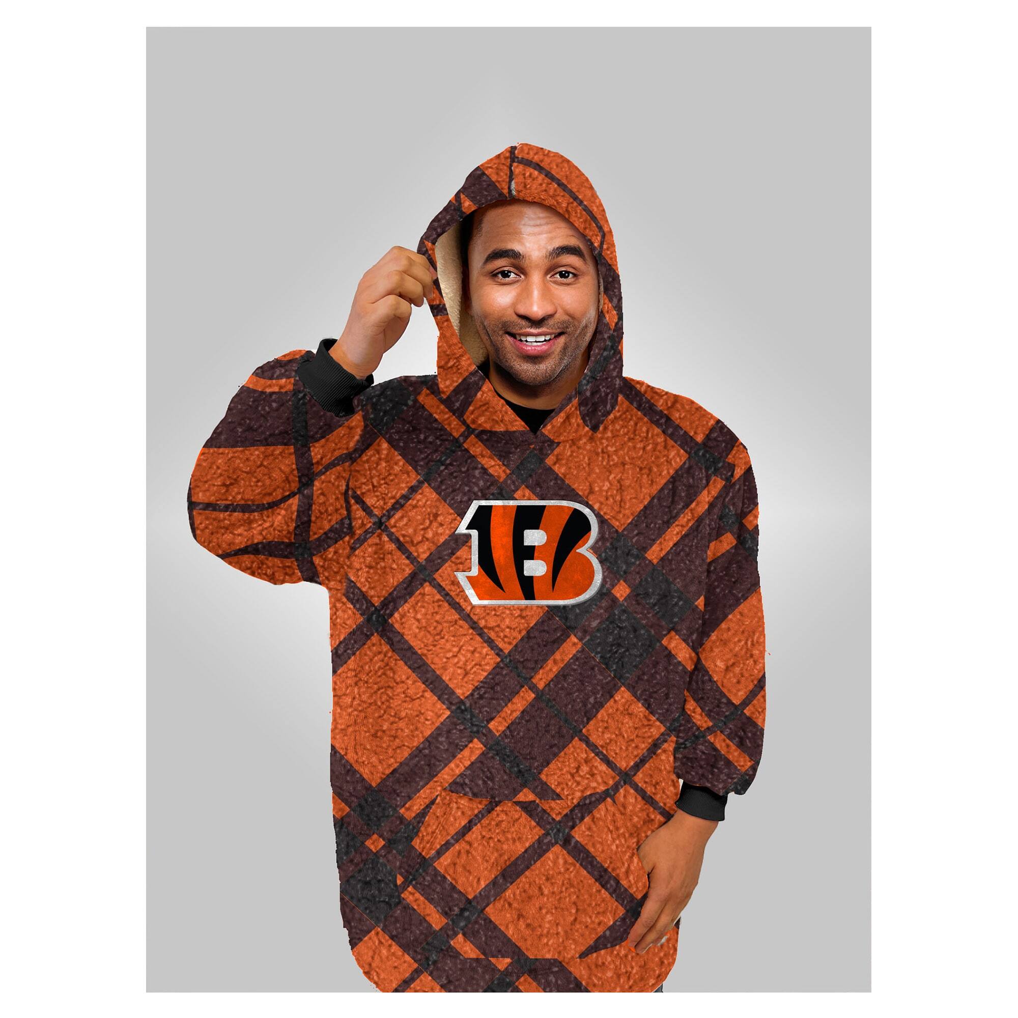 Alt View 1. Pegasus - Cincinnati Bengals 34" x 34" Digital Dash Sherpa Hooded Fan Cape - Multicolor.