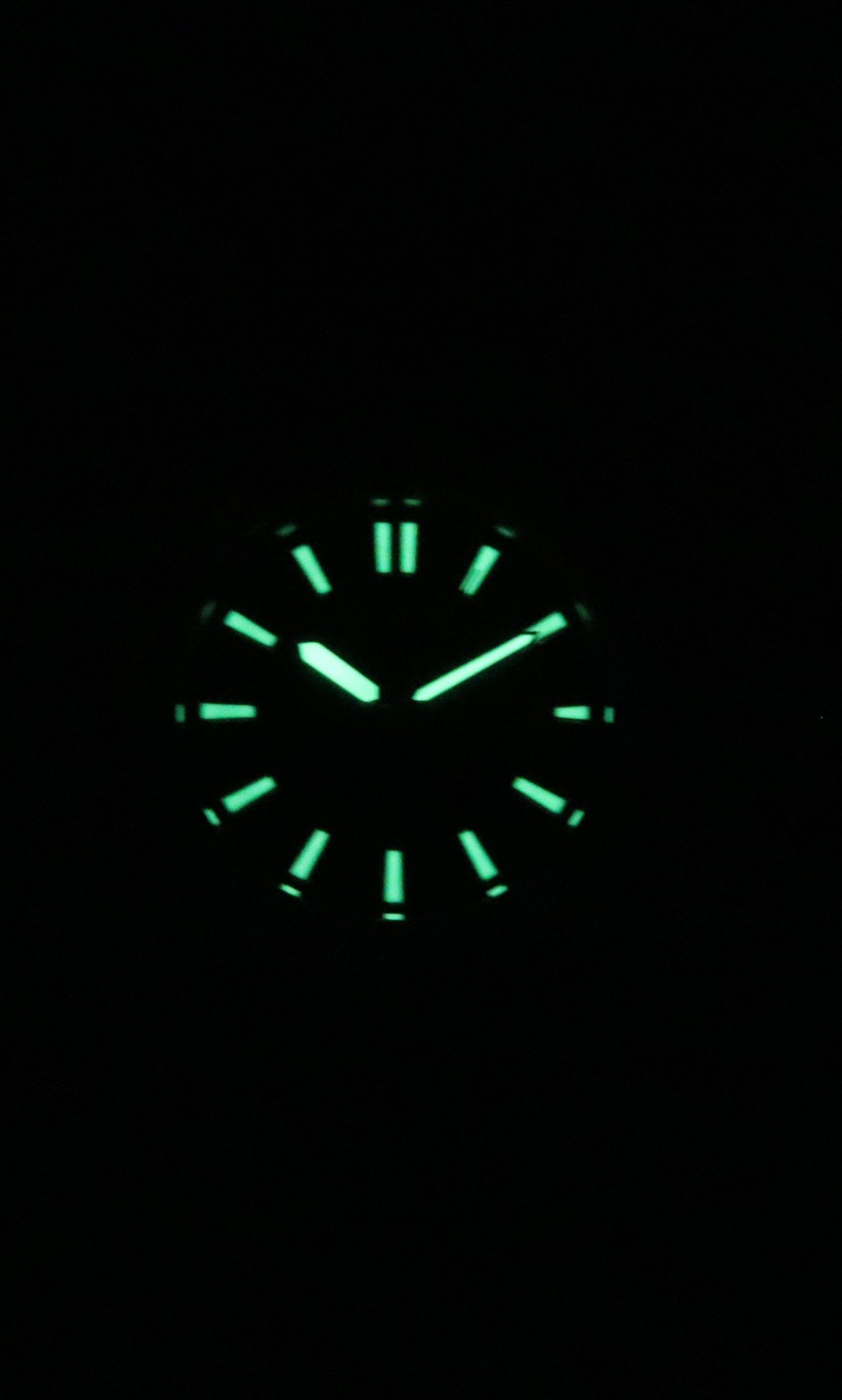 Angle. Citizen - Eco-Drive Stainless Steel Green Dial BM7630-80X 100M Men's Watch - Green.