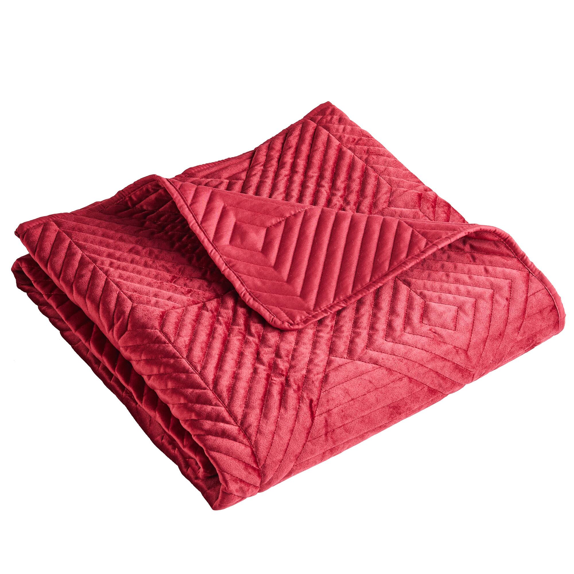 Angle. BreeBe - Riviera Velvet Red Throw - Red.