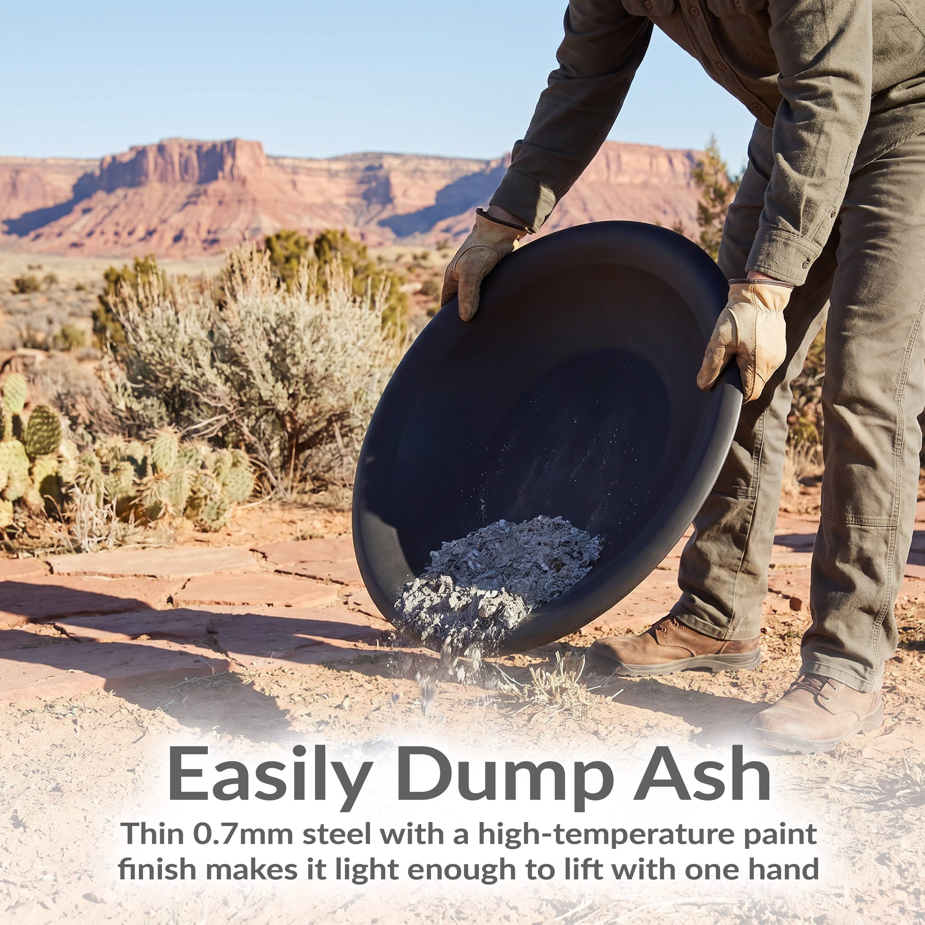 Easily Dump Ash

Thin 0.7mm steel with a high-temperature paint finish makes it light enough to lift with one hand