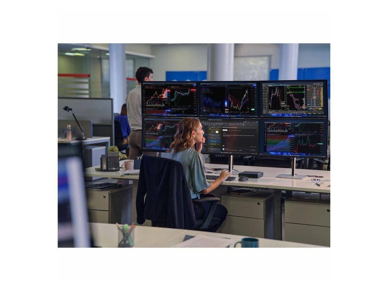 Alt View 8. HP - HP EliteDesk 8 G1i - Intel Core Ultra 7 265T - vPro - 16GB - 256GB SSD - Intel Q870 - Windows 11 Pro - Wi-Fi 7 - 90W - Black.