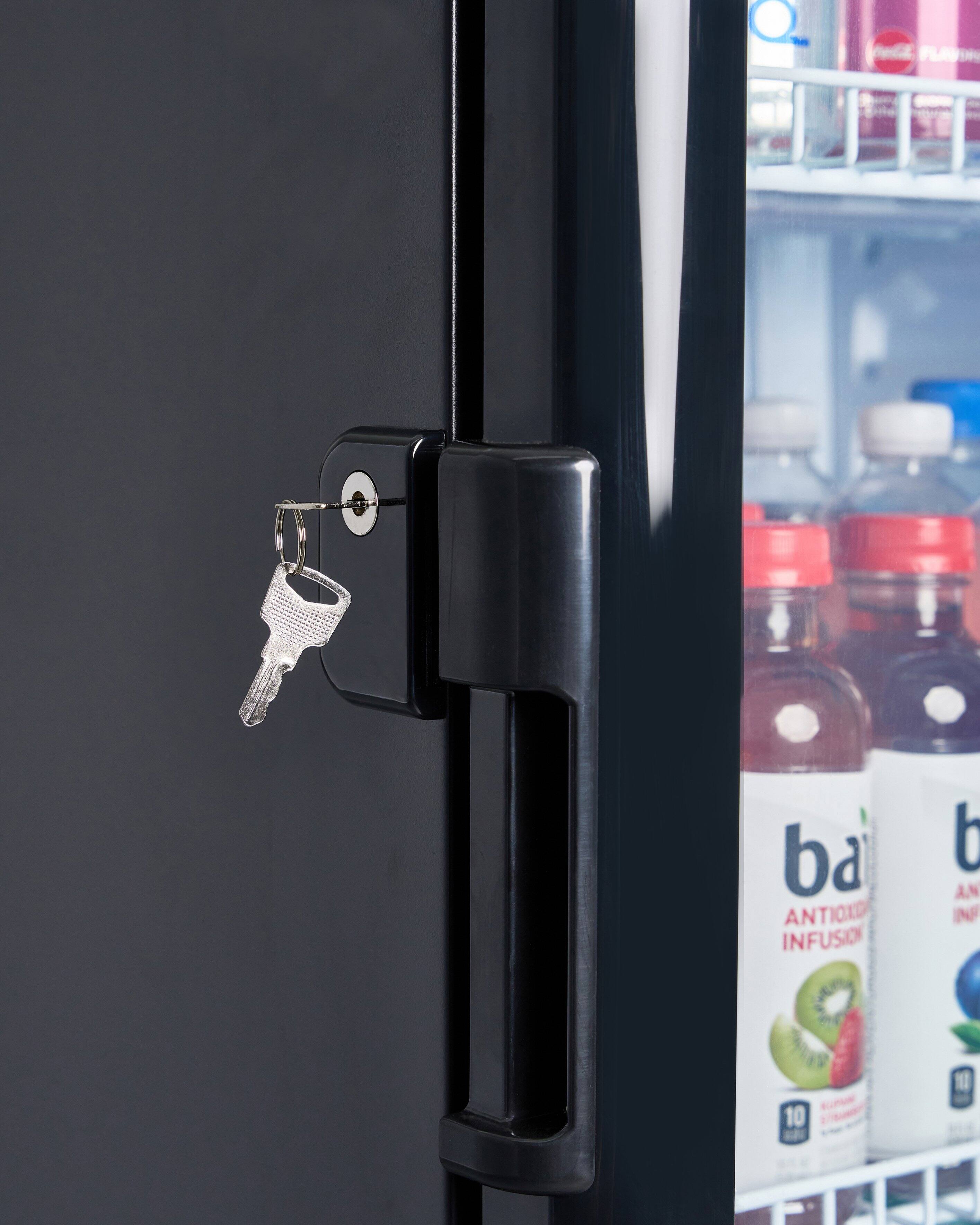 The text on the image reads "BD ANTIOX INFUSION". It is not possible to correct this text as it is already correct.