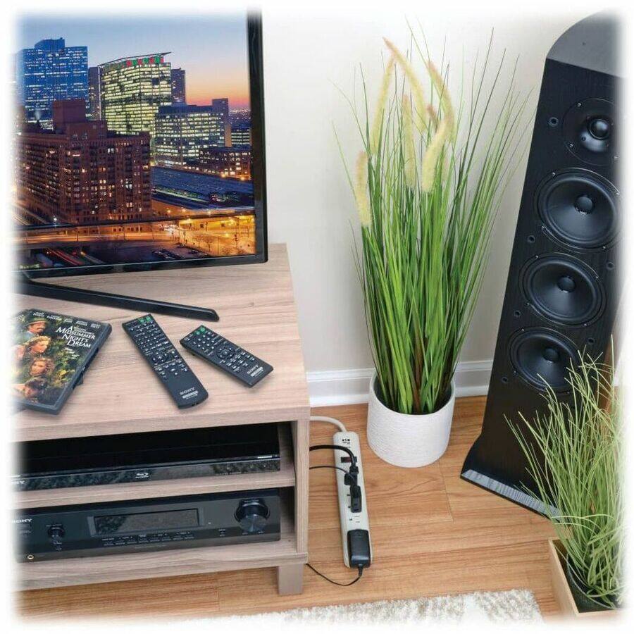 The text in the image reads:

"MANUEL VAGIEL DAAM"