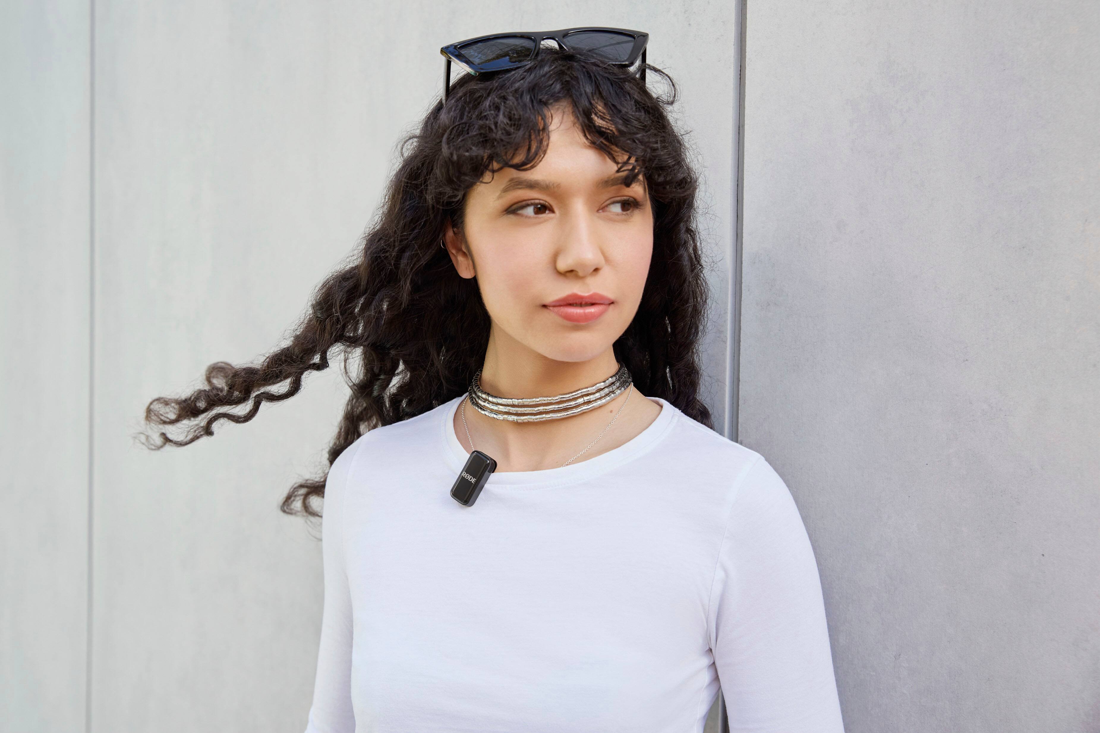 Alt View 22. RØDE - WIRELESS MICRO - Ultra Compact Wireless Microphone for USB-C Smartphones - Black.