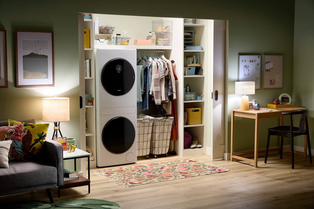 Alt View 8. Whirlpool - 2.7 Cu. Ft. Washer and 4.3 Cu. Ft. Electric Dryer Ventless Heat Pump Laundry Tower and Energy Star - White.