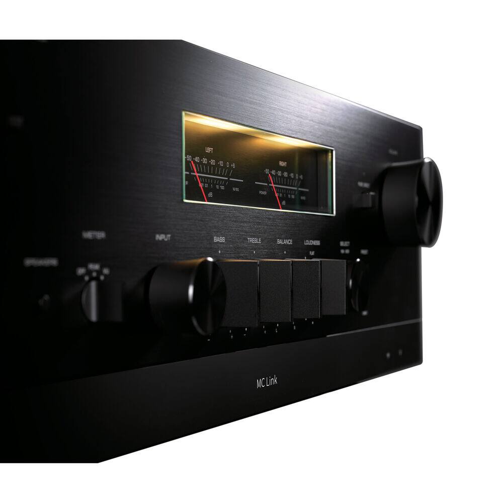 LEFT 50-40-30-20-00 50-40-30 DS  
ILE 4  
KR = LEEITIEA O1  
E & INPUT BASS TREBLE BALANCE  
LOLONS  
M C Link