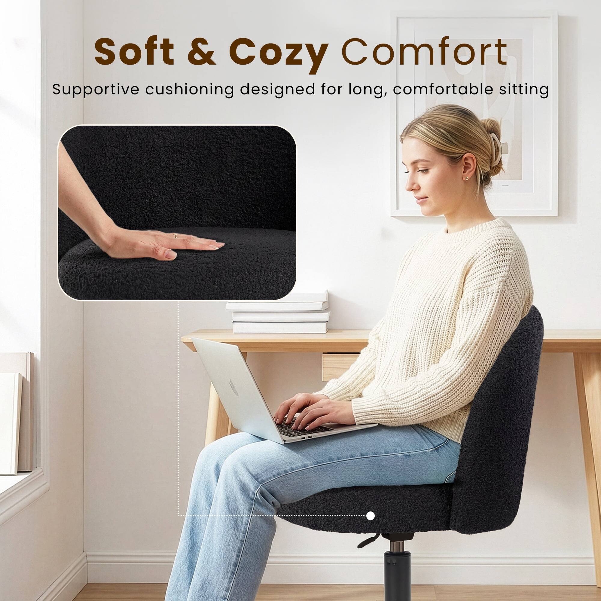 Soft & Cozy Comfort  
Supportive cushioning designed for long, comfortable sitting