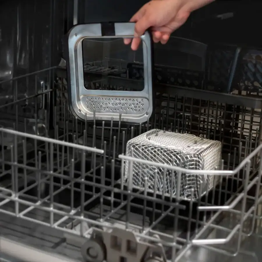Alt View 12. bella PRO - 1.6-qt. Deep Fryer - Stainless Steel.