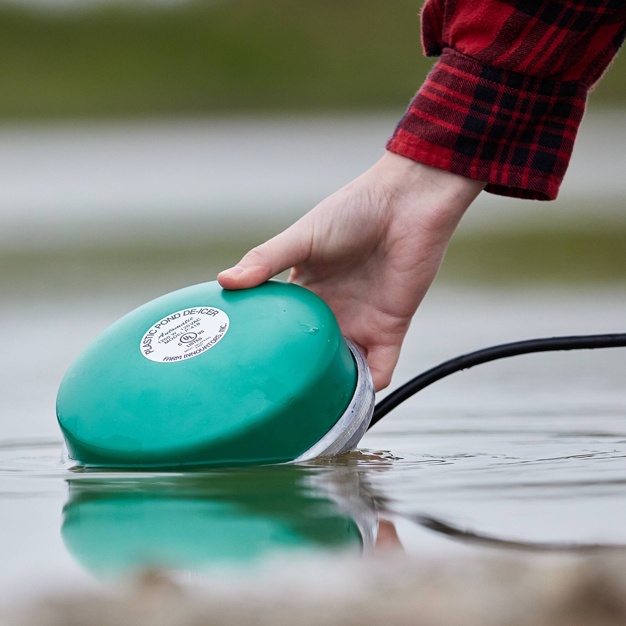 DEICER POND AUN ENVA  
MASTIC POND PLASTIC PLA  
CDE L NONNTO HVNC  
addism n -