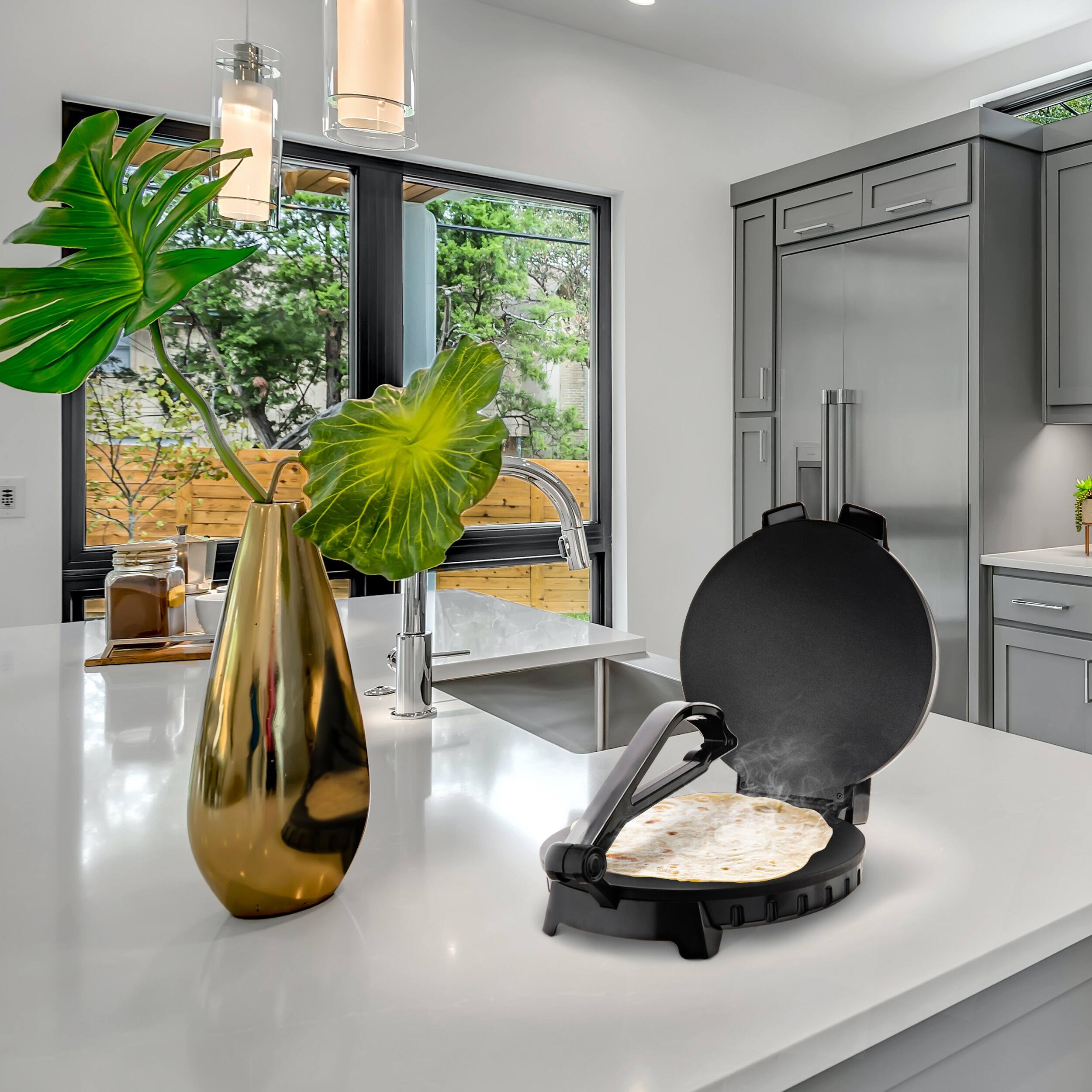 Alt View 5. Brentwood - Brentwood 12 Inch Stainless Steel Nonstick Electric Tortilla Maker - Silver.