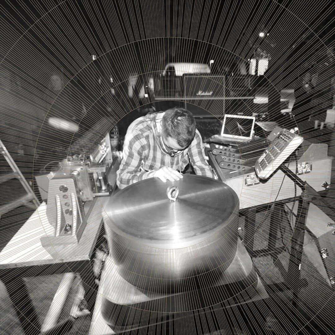 Drone Machines [LP] [VINYL] price history on PriceWatchPro
