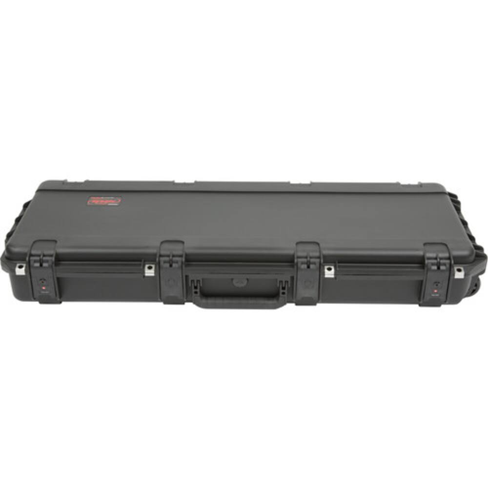 Angle. SKB - SKB 3i-4214-TKBD iSeries 61-Note Keyboard Case (Narrow) - Black.