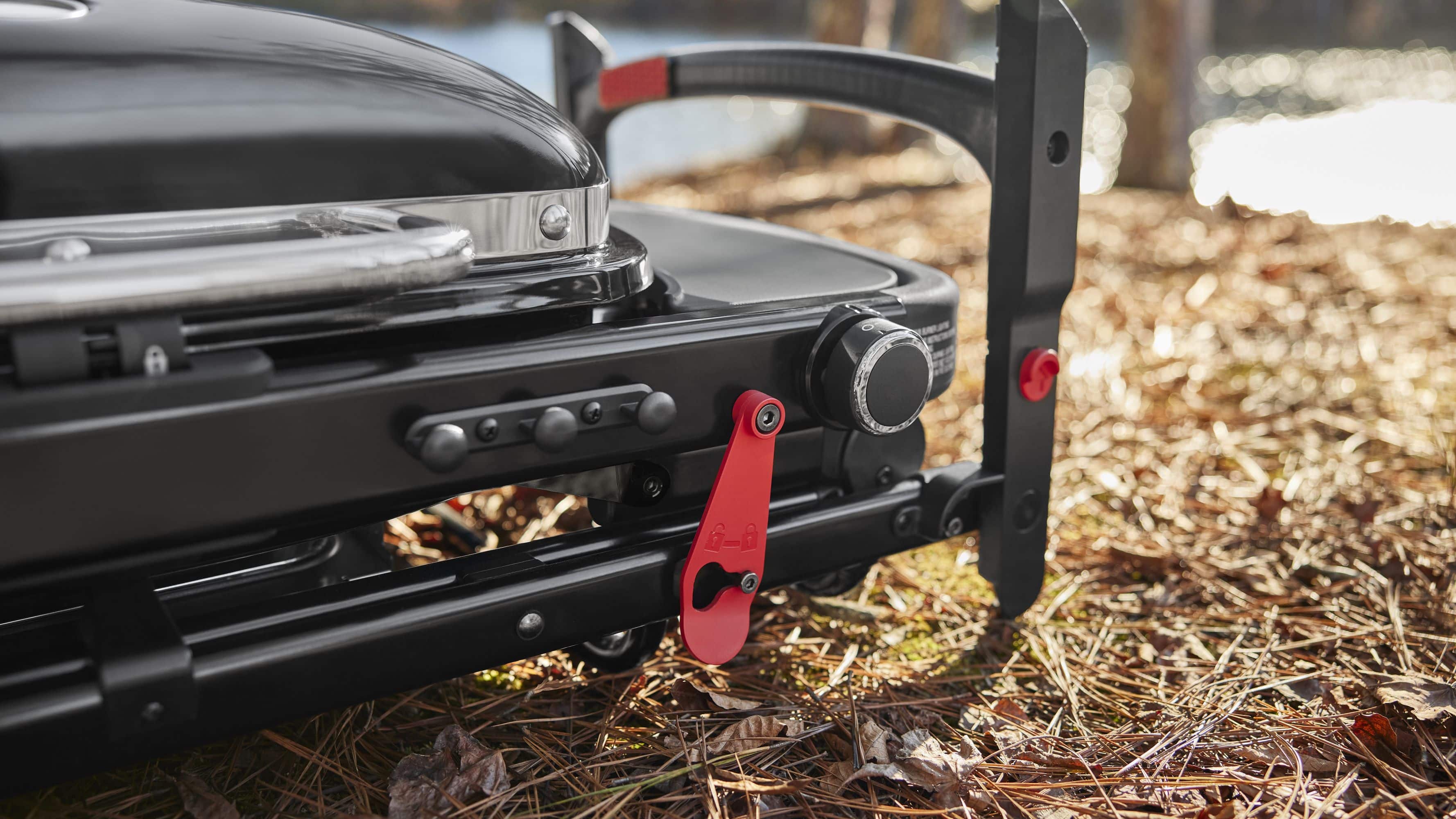 Alt View 20. Weber - Traveler Portable Gas Grill - Black.