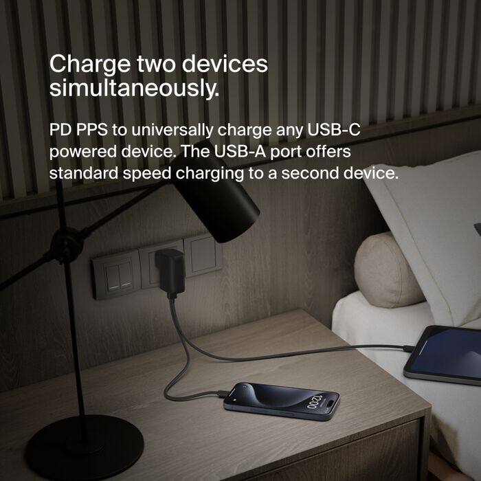 Charge two devices simultaneously.

PD PPS to universally charge any USB-C powered device. The USB-A port offers standard speed charging to a second device.