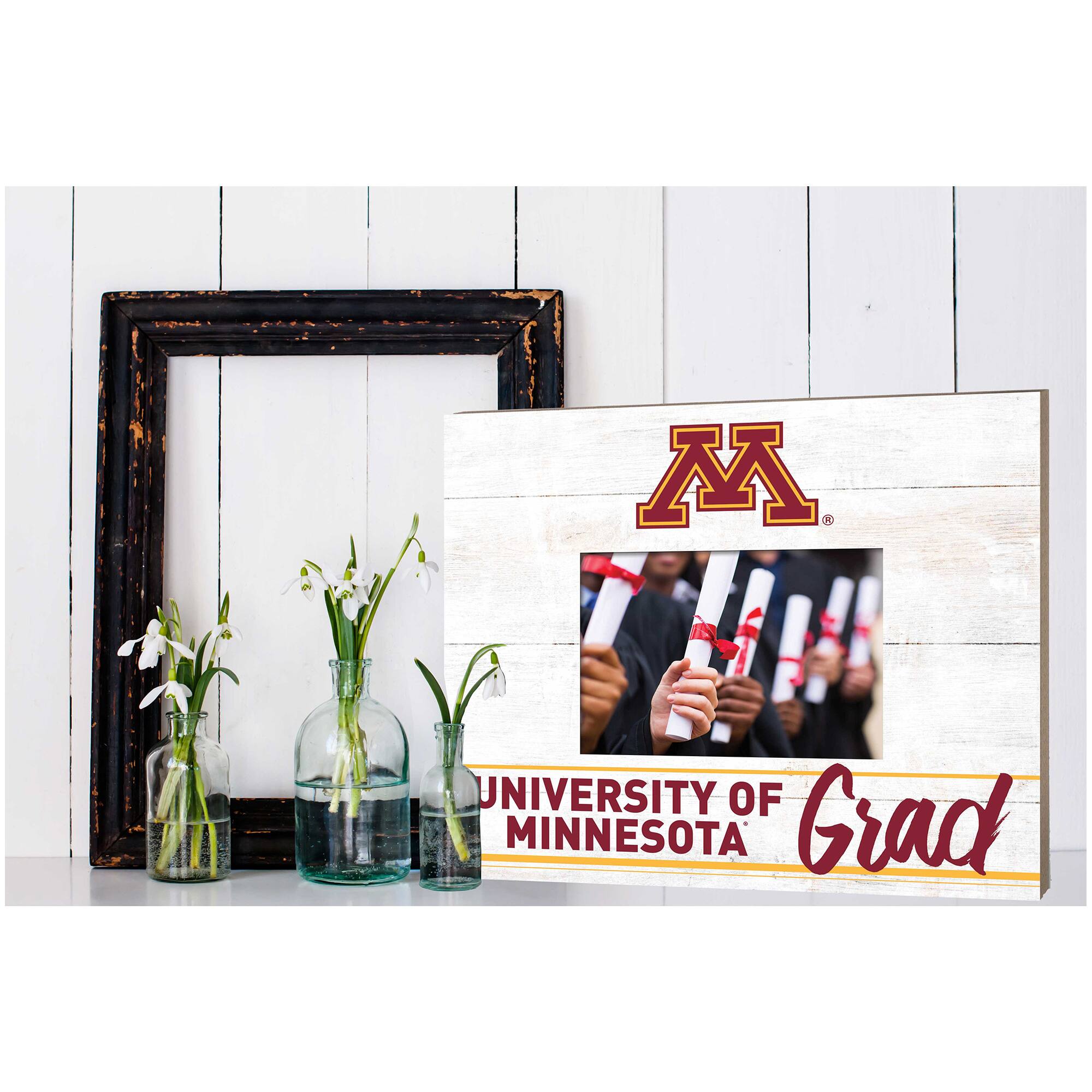M  
UNIVERSITY OF MINNESOTA  
Grad