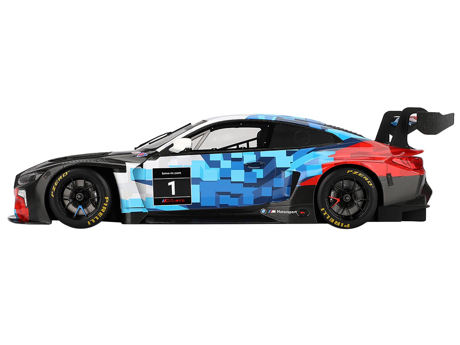 PZERO PIRELLI  
1 MC ST3  
BMW Motorsport  
bmw-m.com