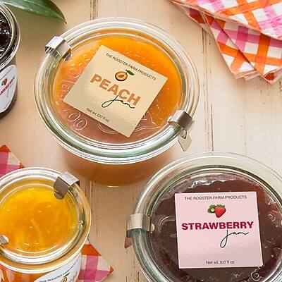 THE ROOSTER FARM PRODUCTS  
PEACH  
Net wt. 0.17 fl oz  

THE ROOSTER FARM PRODUCTS  
STRAWBERRY  
Net wt. 0.17 fl oz