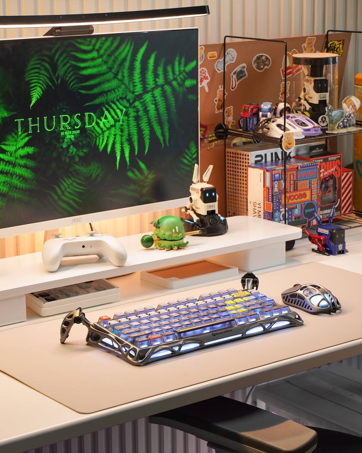 THURSDAY  
13 FEB 2025  
3:20 PM  

PUN PIS SHAVER VOOGO: I ONE PEL 0FE E.... yoose D ...... SHAI YIMI Co vooe  

& GrevaStar