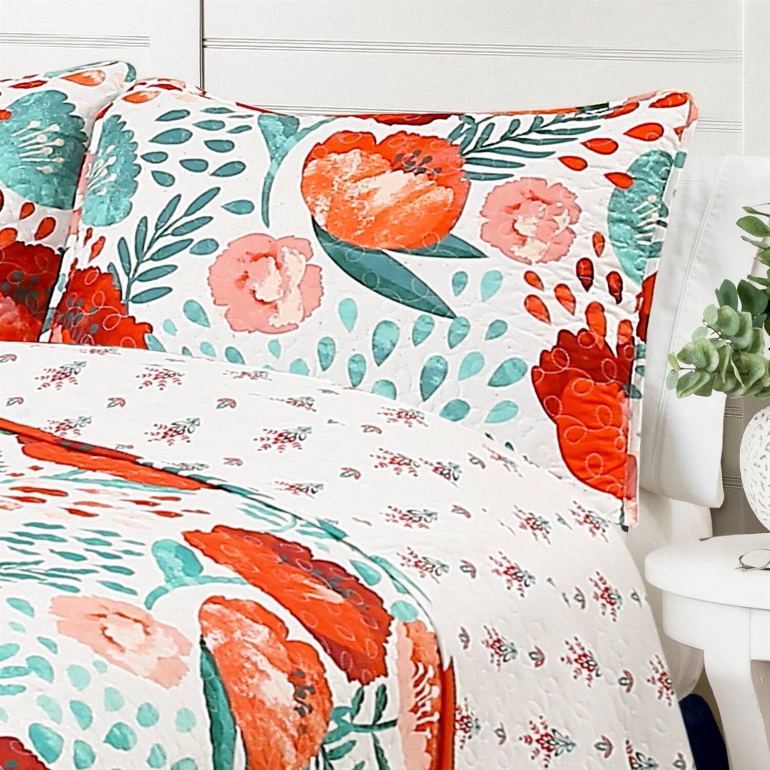 Left. Hivvago - Full/Queen Red Poppy Flower White Teal Lightweight 3 Piece Cotton Quilt Set - Red Poppy Flower White.