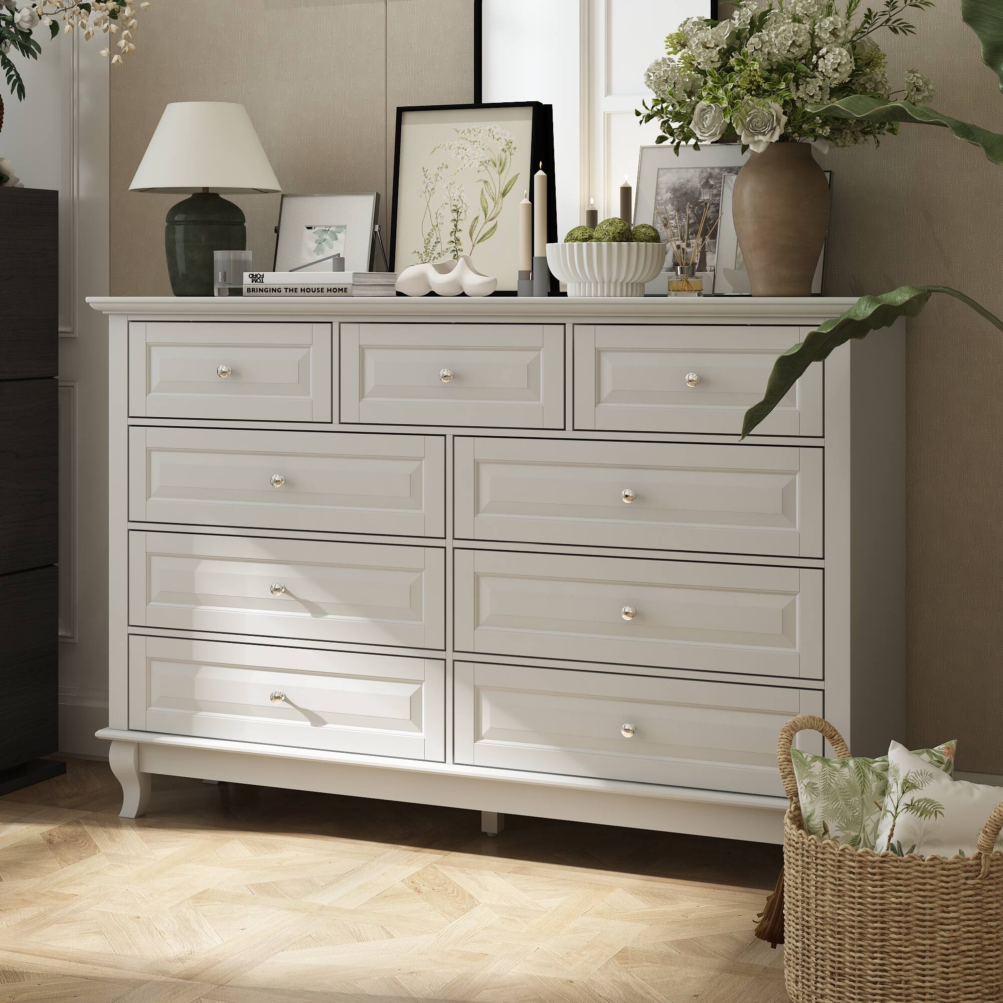 10 AEIMCINE Fae ROVIE