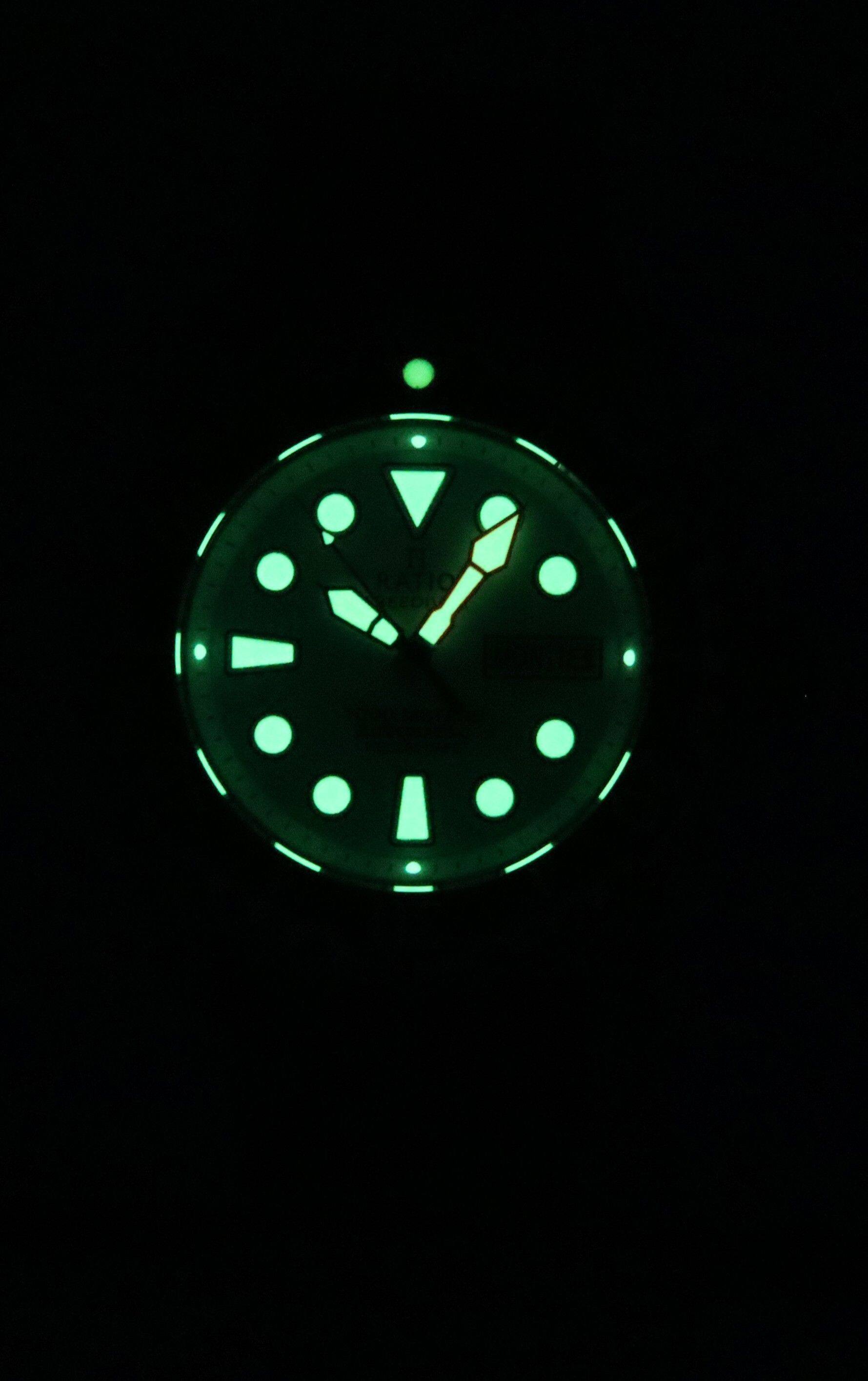 Angle. RATIO - FreeDiver Version 02 Helium Safe 1000M Sapphire Automatic White Dial 1068HA90-34VA-WHT-V02 Men's Watch - Black and white.