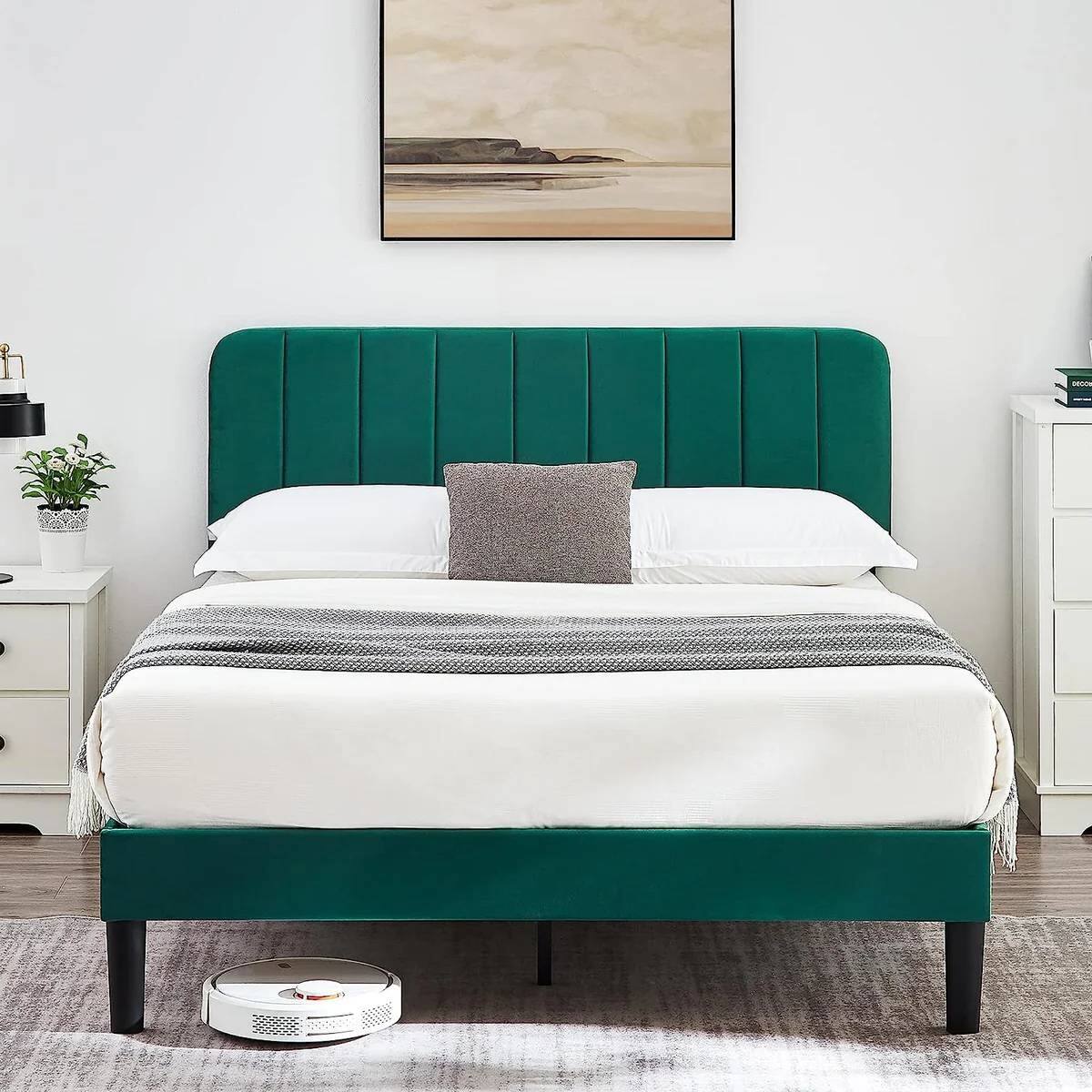 Angle. Hivvago - Hivvago Queen size Upholstered Platform Bed Frame with Headboard - Green.