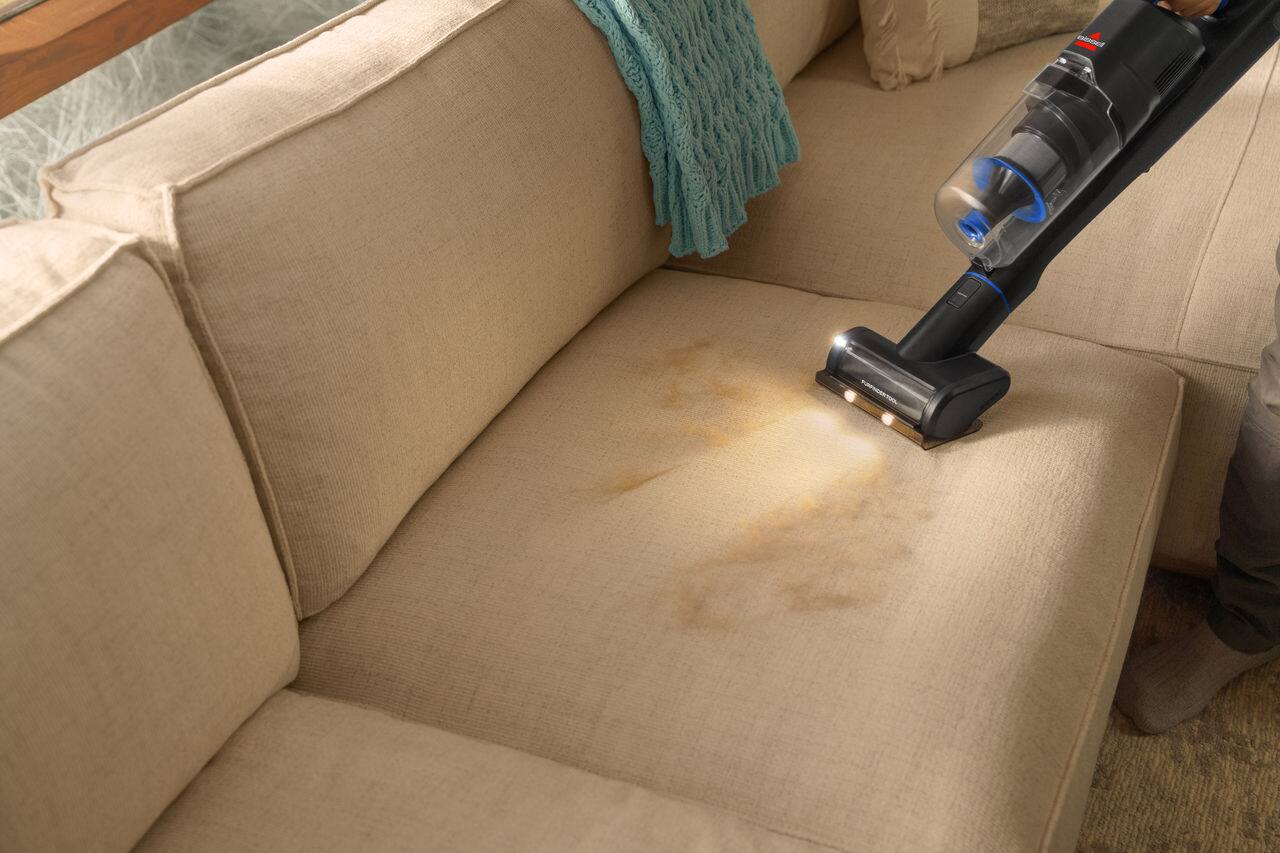 Left. BISSELL - BISSELL PowerClean® FurGuard™ Cordless Stick Vacuum - Black / Titanium.