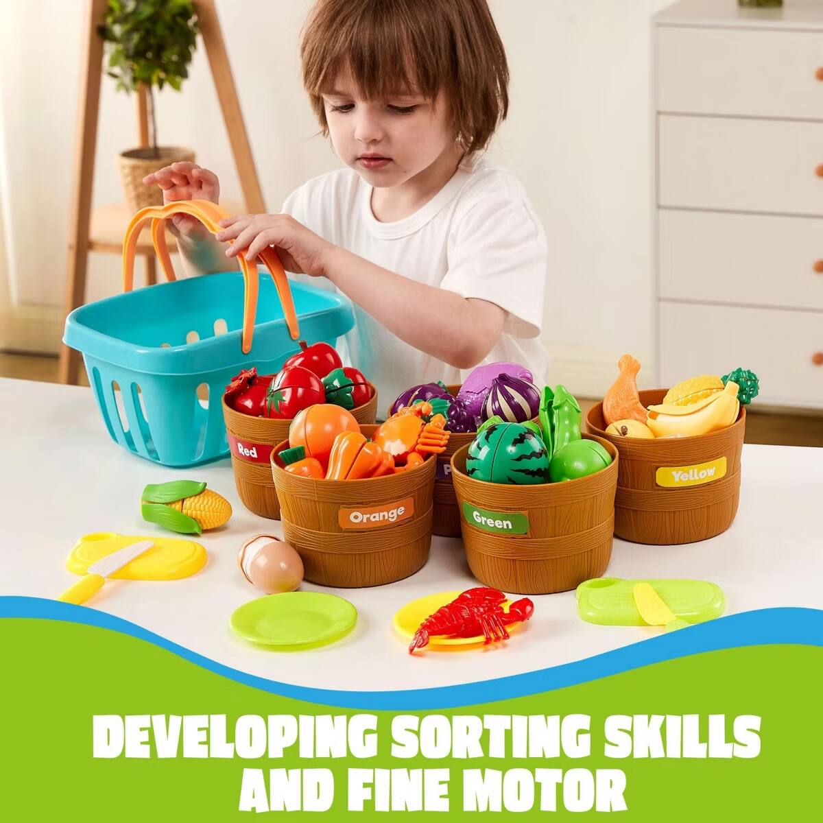 Red P Yellow Orange Green  
DEVELOPING SORTING SKILLS AND FINE MOTOR